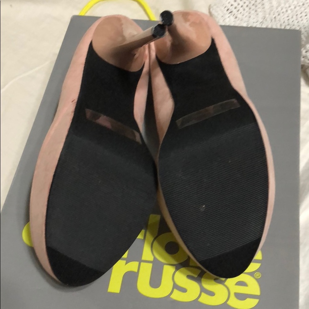 Charlotte Russe Closed Toe Pumps